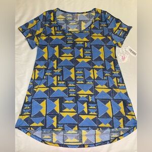 NWT LuLaRoe Classic T-Shirt Size M